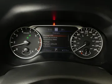 2019 Nissan Altima - image 17