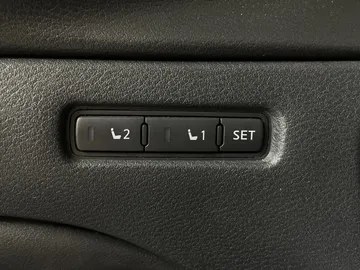 2019 Nissan Altima - image 26