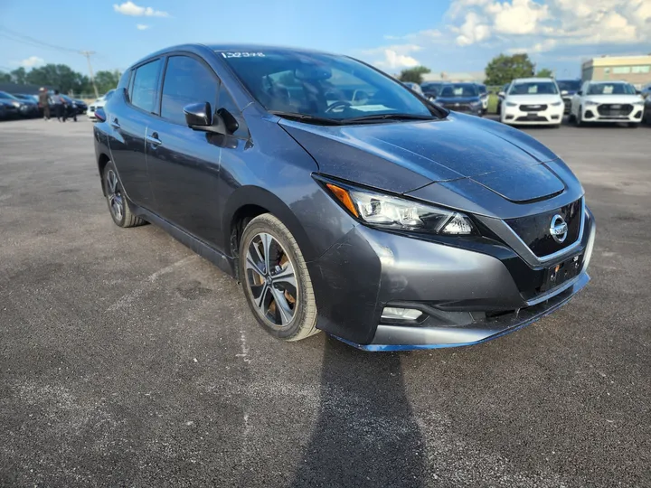 2020 Nissan LEAF - main image
