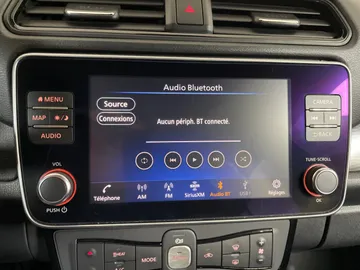 2023 Nissan LEAF - image 26