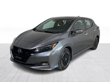 2023 Nissan LEAF - image 8
