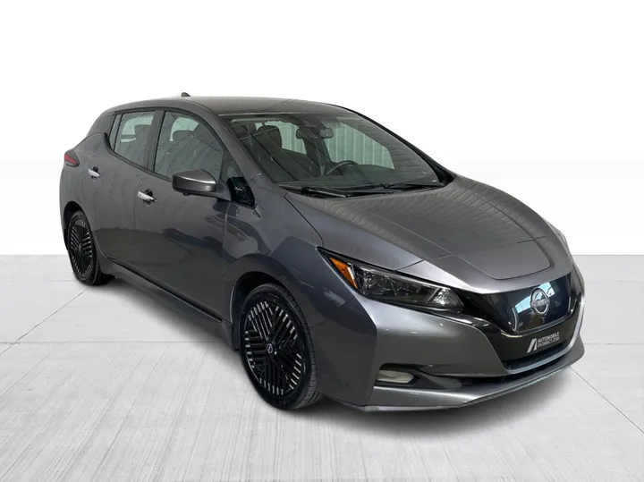 2023 Nissan LEAF