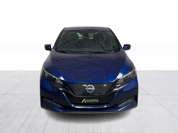 2023 Nissan LEAF - image 7