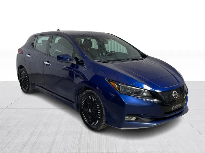2023 Nissan LEAF