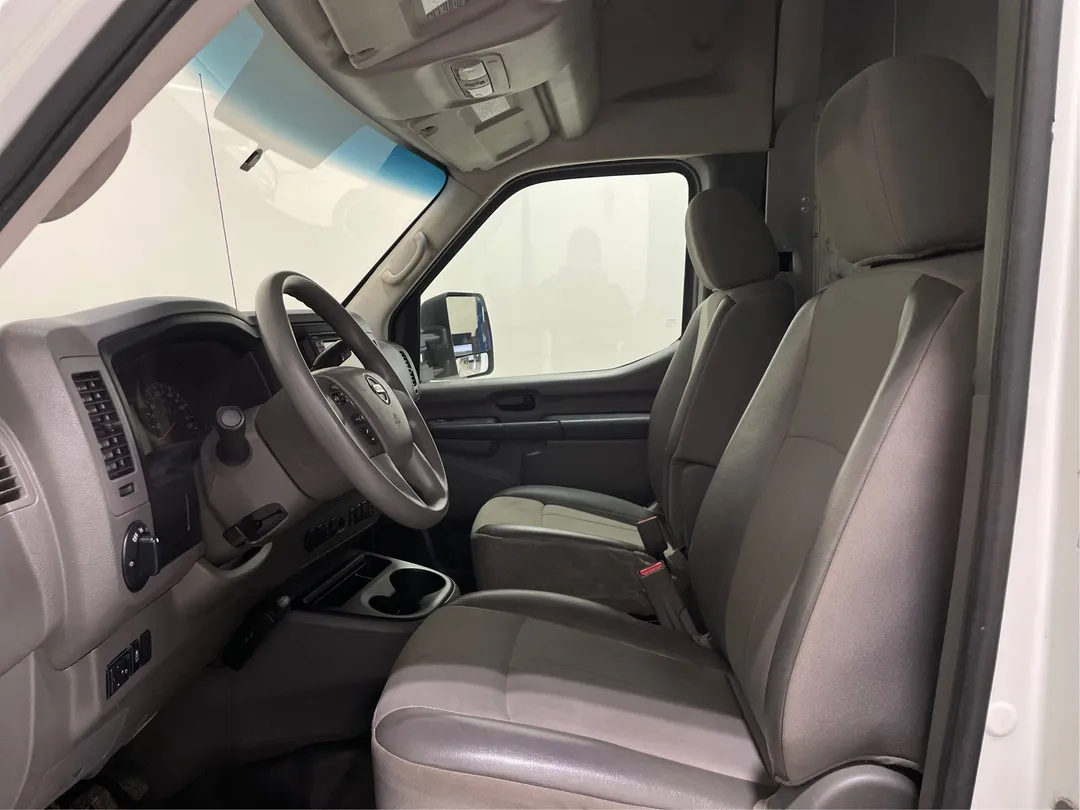 2018 Nissan NV Cargo — photo 3