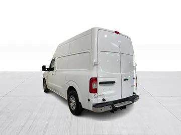2018 Nissan NV Cargo - image 10