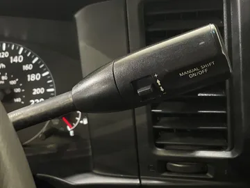 2018 Nissan NV Cargo - image 23