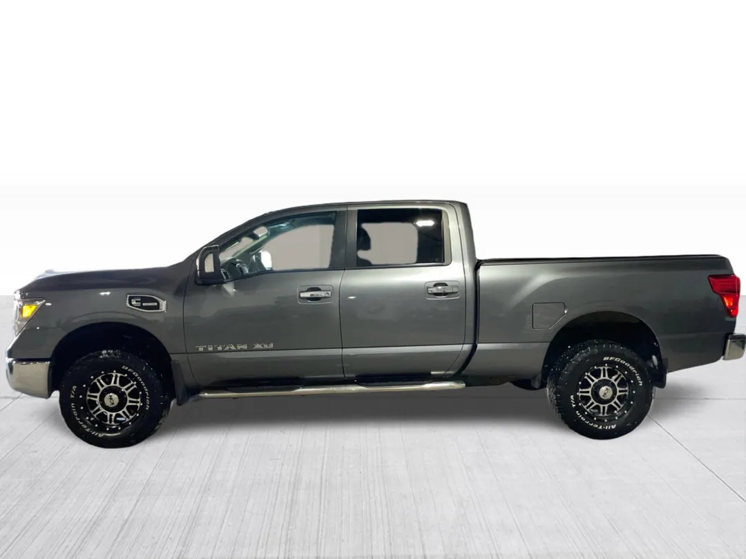 2016 Nissan Titan XD — photo 8
