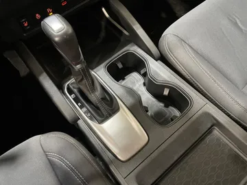 2023 Nissan Frontier - image 26