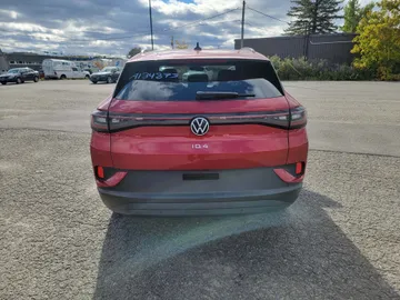 2023 Volkswagen ID.4 - image 6