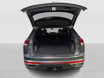 2021 Volkswagen Atlas Cross Sport - image 13