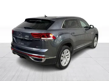 2021 Volkswagen Atlas Cross Sport - image 14