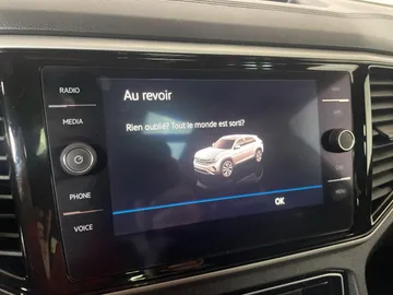 2021 Volkswagen Atlas Cross Sport - image 31