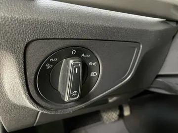 2021 Volkswagen Atlas Cross Sport - image 20