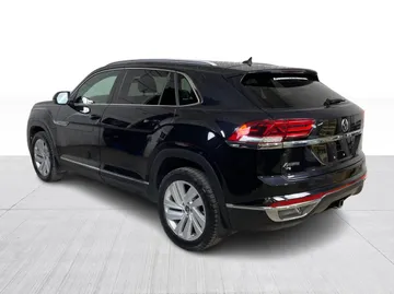 2021 Volkswagen Atlas Cross Sport - image 12