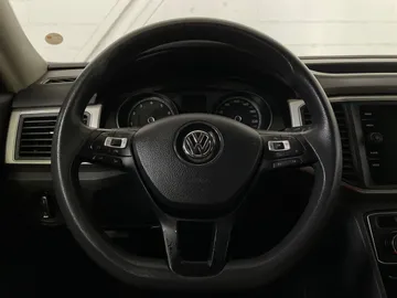 2018 Volkswagen Atlas - image 17