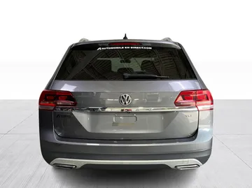 2018 Volkswagen Atlas - image 12