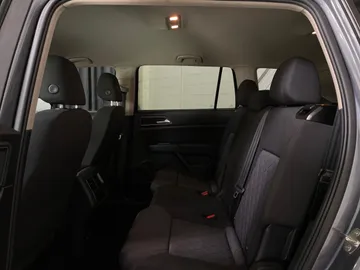2018 Volkswagen Atlas - image 15