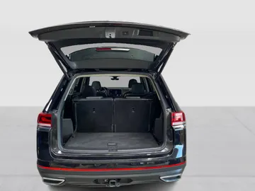 2024 Volkswagen Atlas - image 14