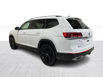 2022 Volkswagen Atlas - image 12