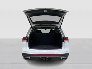 2022 Volkswagen Atlas - image 14