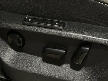 2022 Volkswagen Atlas - image 20