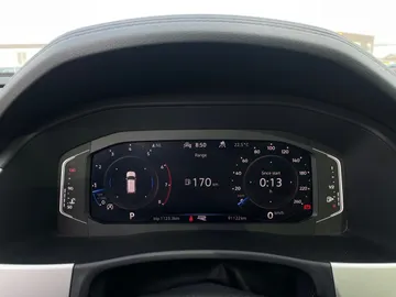 2022 Volkswagen Atlas - image 17