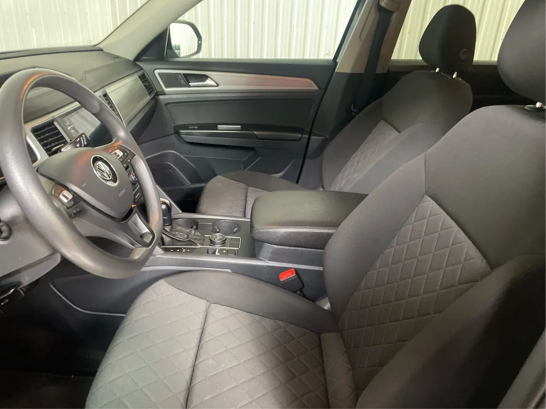 2018 Volkswagen Atlas — photo 3