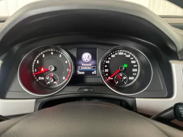 2018 Volkswagen Atlas - image 15