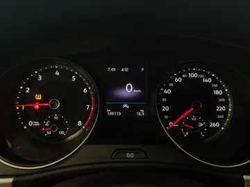 2021 Volkswagen Atlas - image 13