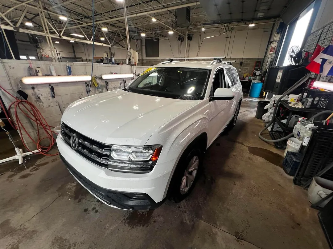 2018 Volkswagen Atlas — photo 3