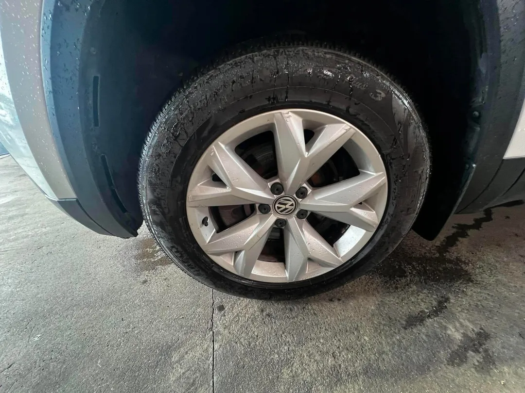 2018 Volkswagen Atlas — photo 6