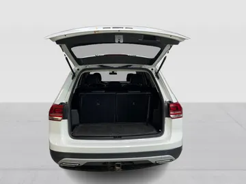 2018 Volkswagen Atlas - image 13