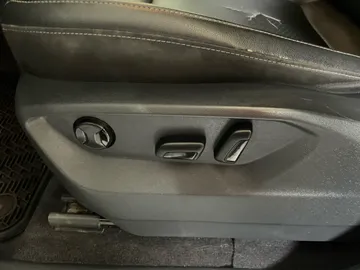 2018 Volkswagen Atlas - image 19