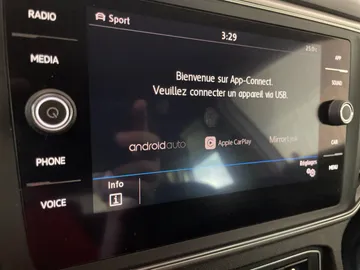 2018 Volkswagen Atlas - image 7