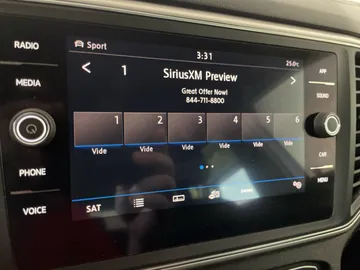 2018 Volkswagen Atlas - image 28