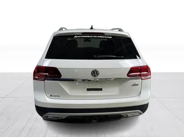 2018 Volkswagen Atlas - image 12