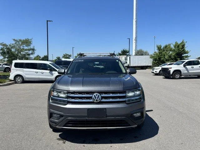 2018 Volkswagen Atlas — photo 2