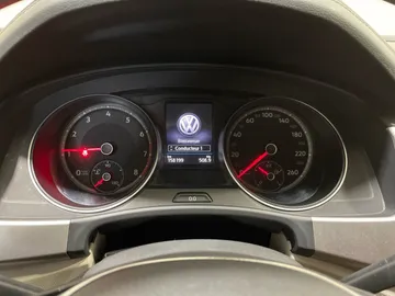 2018 Volkswagen Atlas - image 17