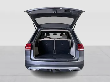 2018 Volkswagen Atlas - image 13
