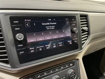 2018 Volkswagen Atlas - image 27