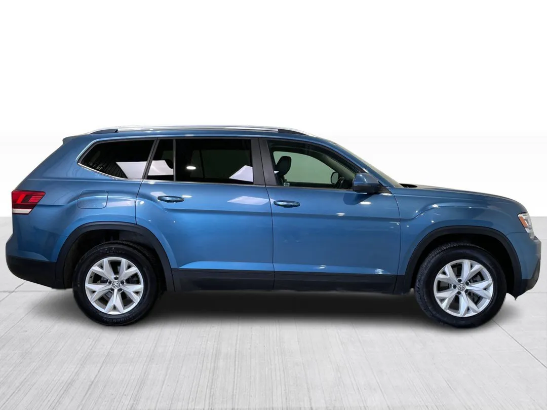 2019 Volkswagen Atlas — photo 2