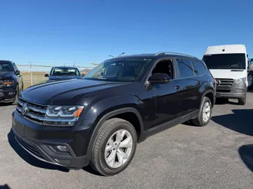 2019 Volkswagen Atlas - image 3