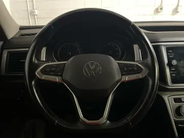 2021 Volkswagen Atlas - image 15