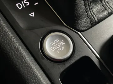 2021 Volkswagen Atlas - image 23