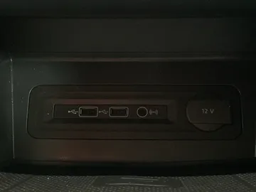 2021 Volkswagen Atlas - image 29