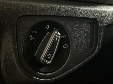 2021 Volkswagen Atlas - image 16