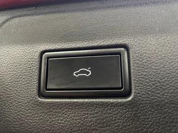 2021 Volkswagen Atlas - image 20
