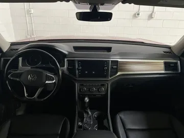 2021 Volkswagen Atlas - image 13
