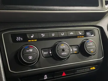 2021 Volkswagen Atlas - image 22
